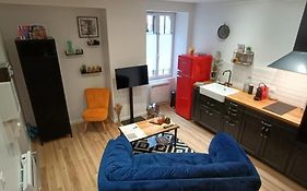 Studio Atypique Immeuble De 1820