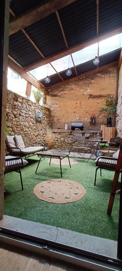 Studio Atypique Immeuble De 1820 Fumel Exterior foto